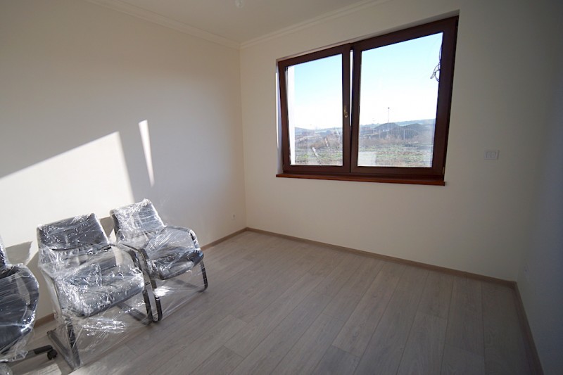 Dům 5+kk, 145m2, pozemek 568m2, Chýně